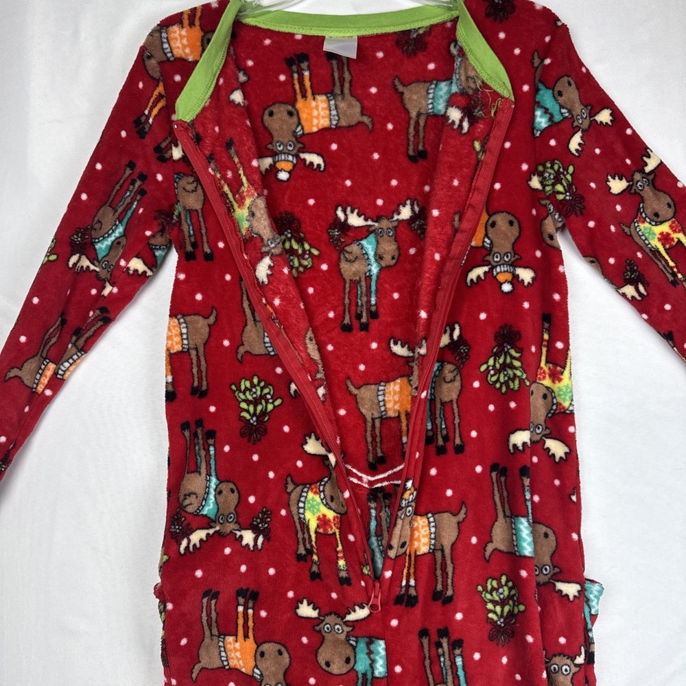 Secret Treasures Women's One Piece Zip Up Pjs Fuzzy Christmas Moose Small - Picture 7 of 7